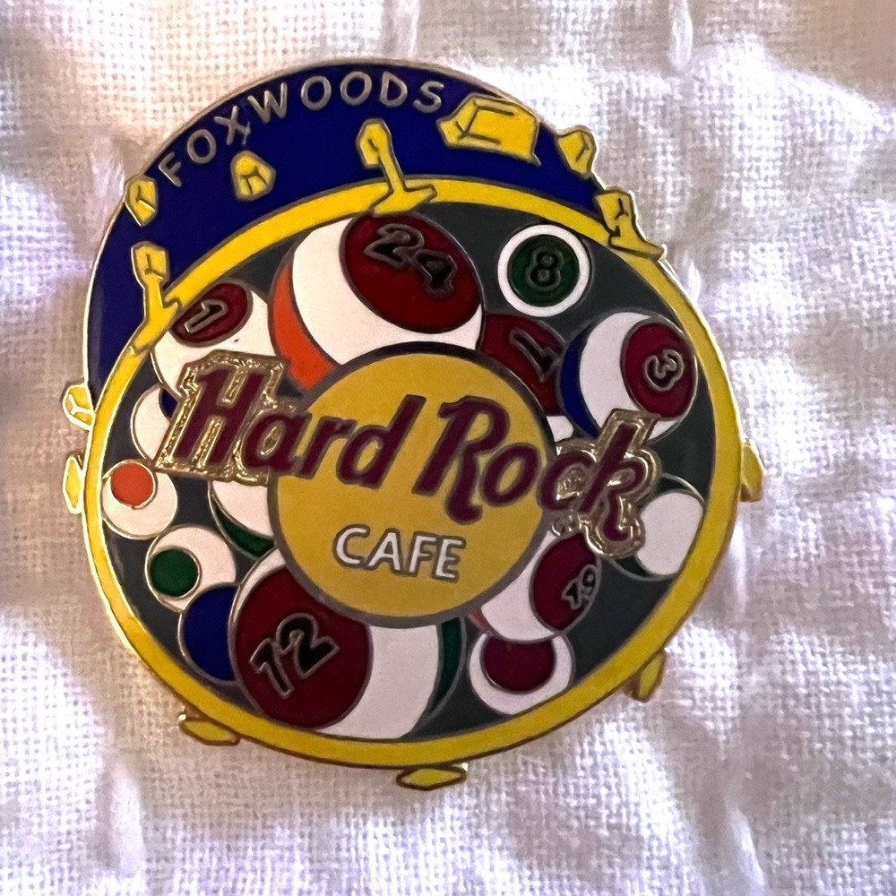 New Hard Rock Cafe Foxwoods 2004 Bingo Balls Bass Drum pin - HRC Catalog #24342
